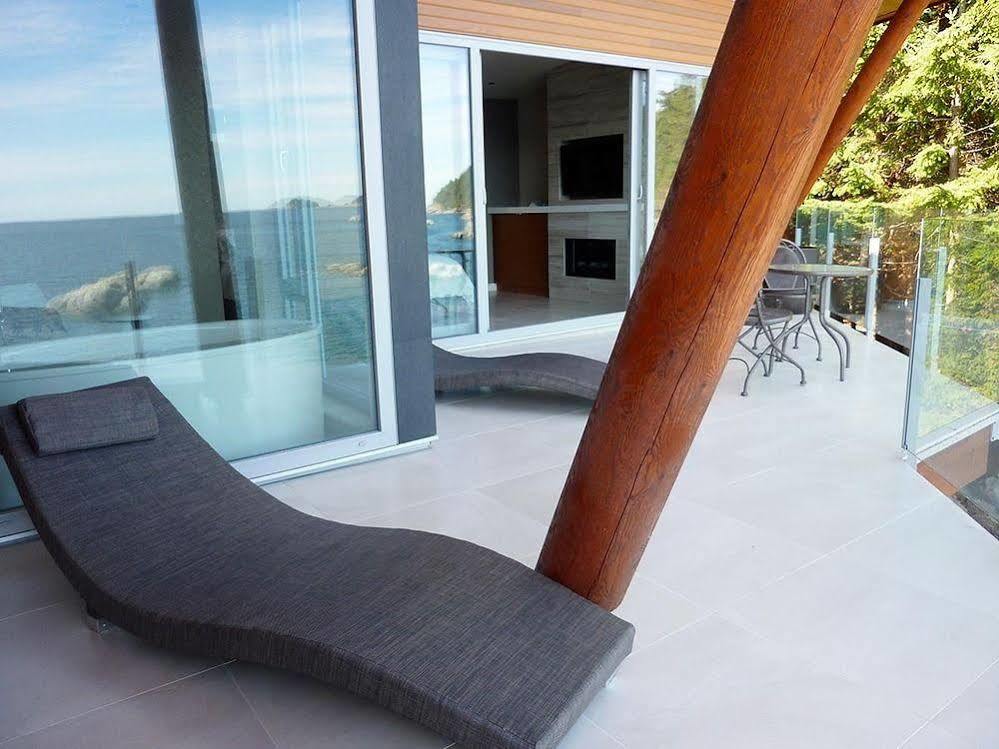 Pointhouse Suites On Sargeant Bay Halfmoon Bay Kültér fotó
