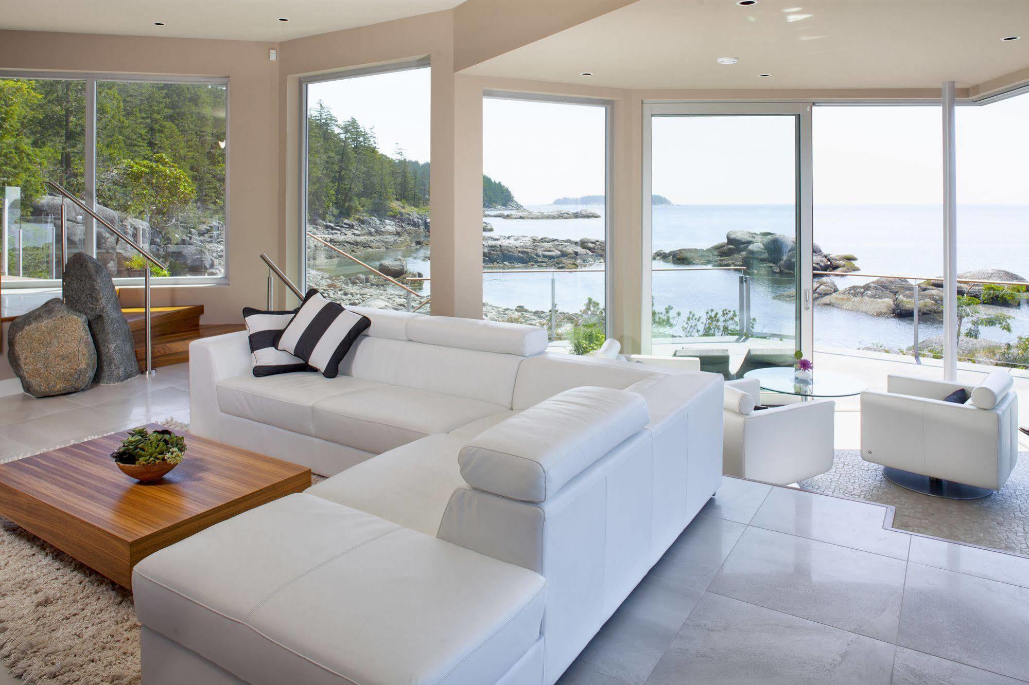 Pointhouse Suites On Sargeant Bay Halfmoon Bay Kültér fotó